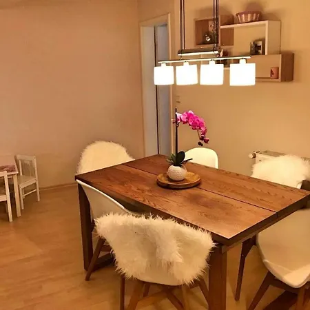 Διαμέρισμα Ferienwohnung Im Stadtzentrum